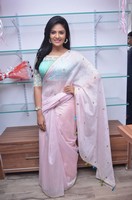 Sreemukhi Launches Maanvis Beauty Studio And Spa
